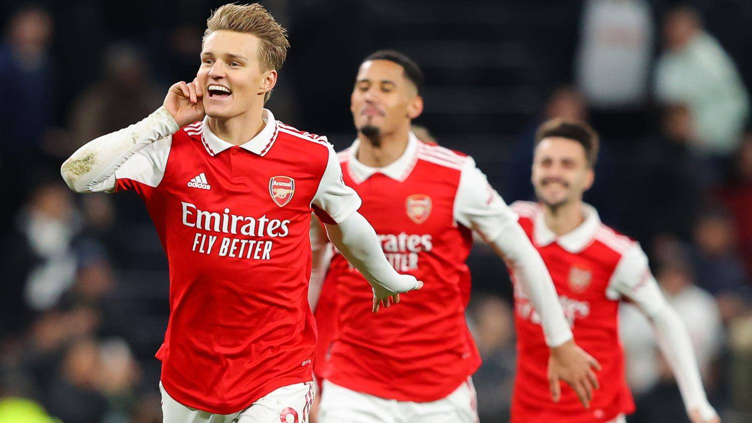 星空体育竞技-战术犀利，球队轻松取得胜利！