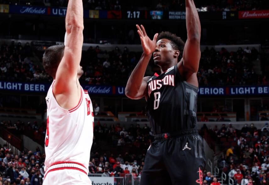 人遭遇挑战赛,能否在东部夺得一席之地? 人遭遇挑战赛,能否在东部夺得一席之地?