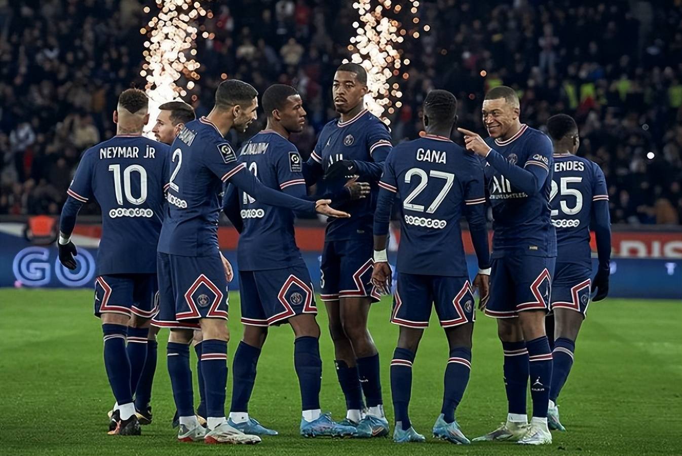 星空体育官方登录入口-法国主场进军四强：欧洲球队展现强大实力