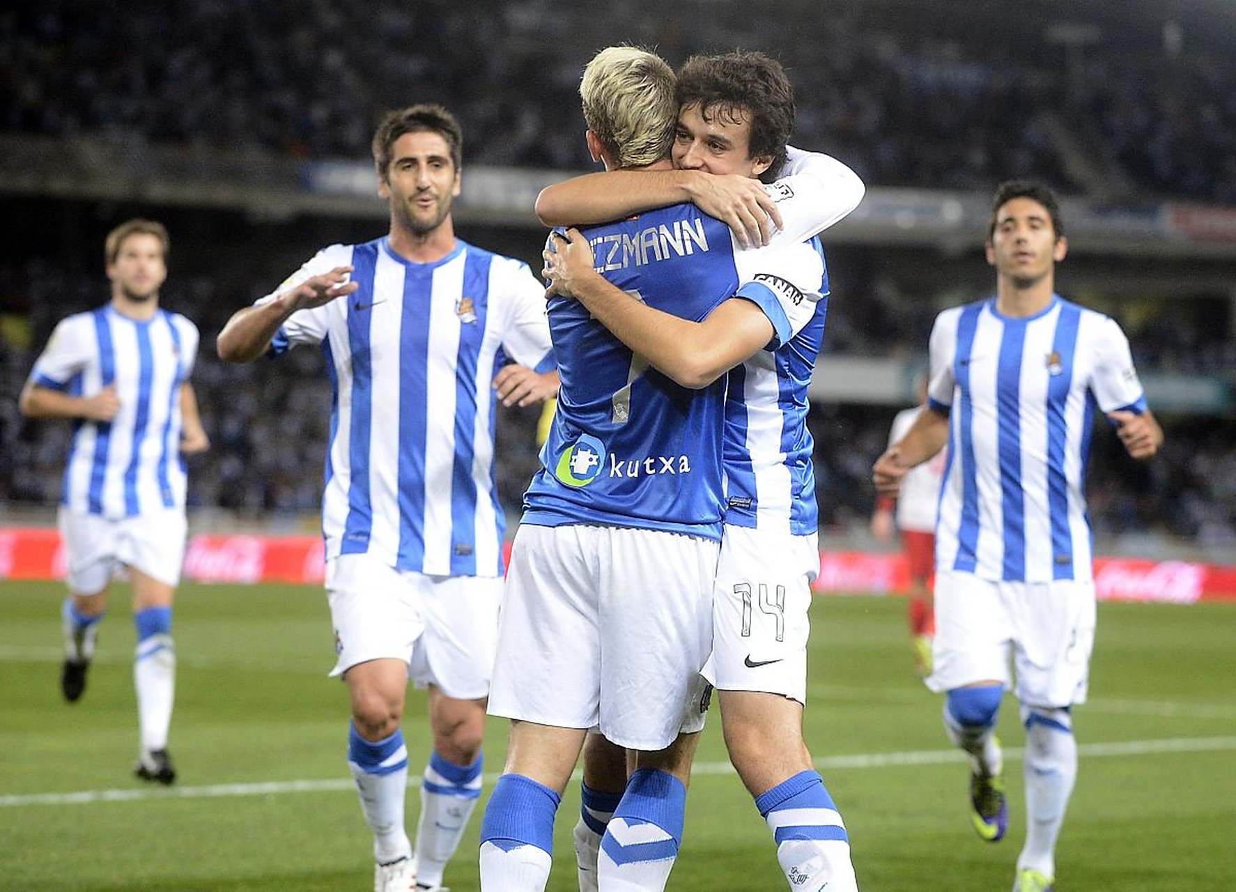 星空体育官网-莱斯特城客场失分，前进势头稍显颓势