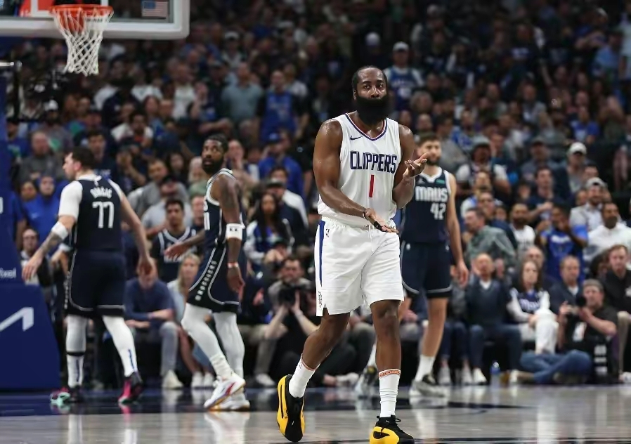 快船高效进攻,纵横独行侠坐拥西区榜首的简单介绍 快船高效进攻,纵横独行侠坐拥西区榜首的简单介绍