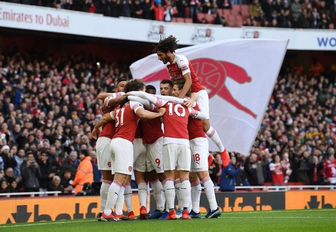 传奇射手回归助阵巴黎，球队稳定