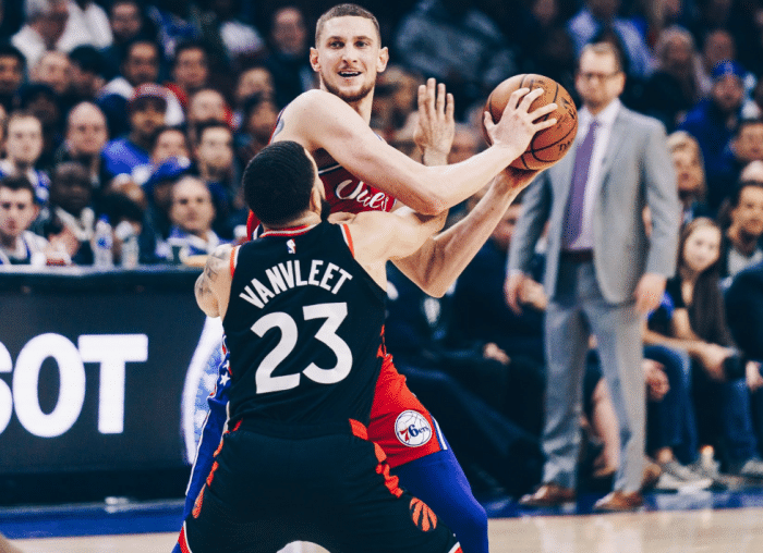 射手表现神勇,场均三分球刷新记录的简单介绍 射手表现神勇,场均三分球刷新记录的简单介绍