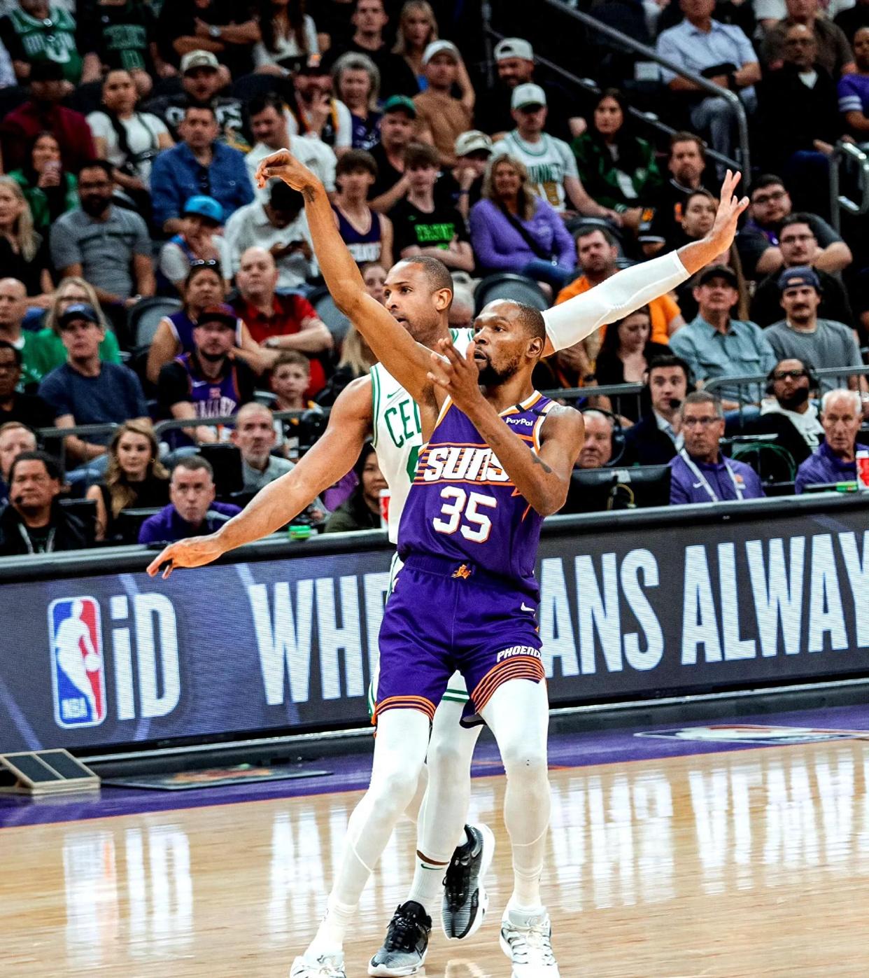 凯尔特人擒太阳,霍福德贡献关键进球的简单介绍 凯尔特人擒太阳,霍福德贡献关键进球的简单介绍