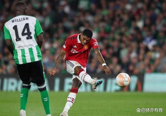 星空体育网址-欧冠争夺激烈，西甲球队表现抢眼