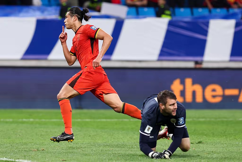 匈牙利女子足球运动员备战国际比赛 匈牙利女子足球运动员备战国际比赛