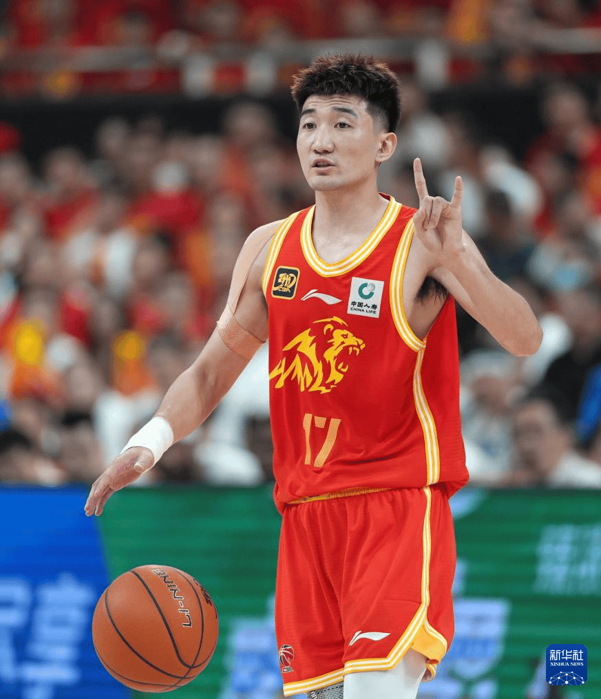 广厦队客场告捷,收获两连胜 广厦队客场告捷,收获两连胜