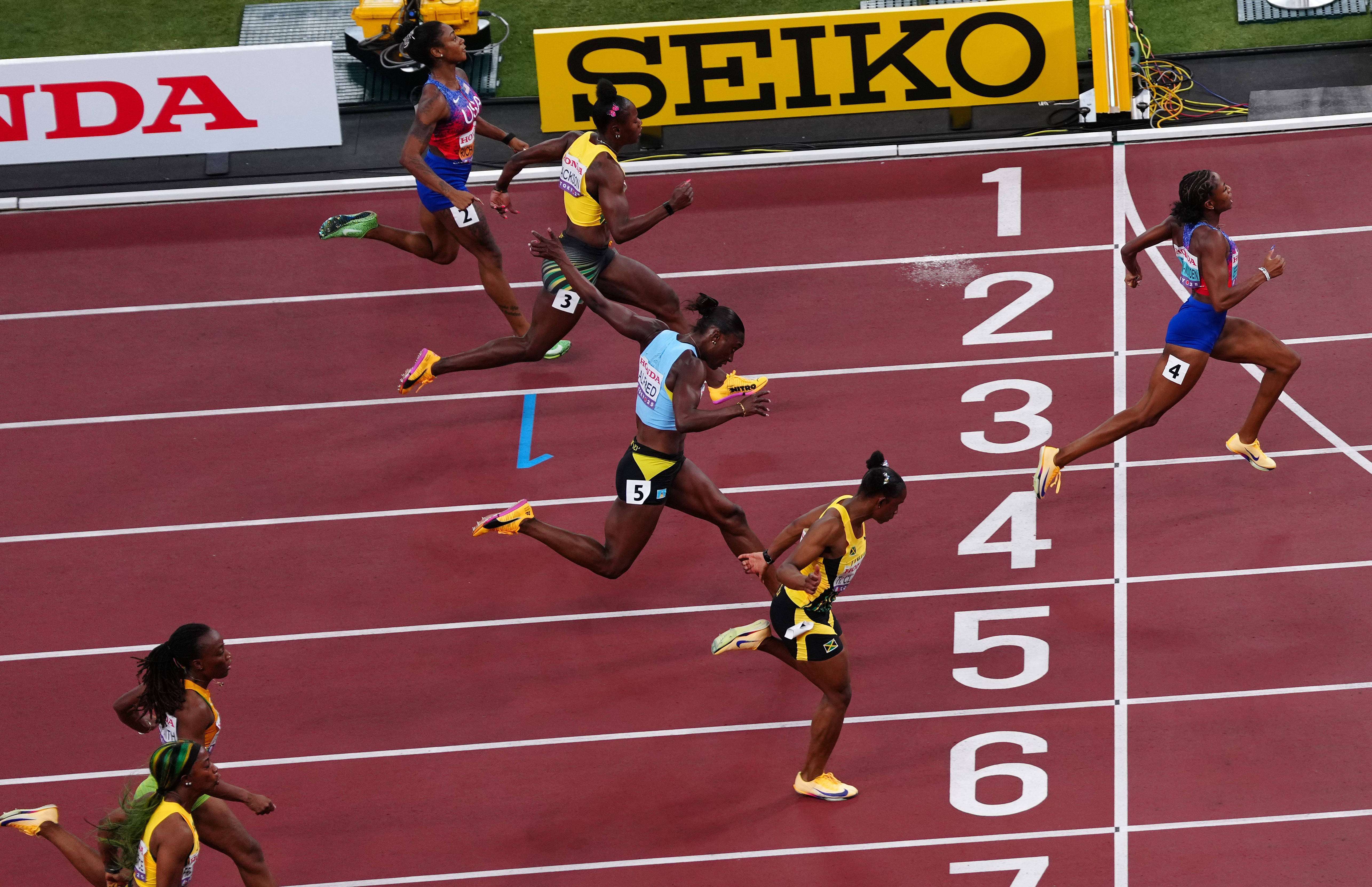 星空体育下载-英国田径选手实现突破赢得金牌